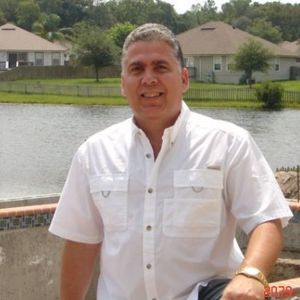 Meet your Posher, Eduardo